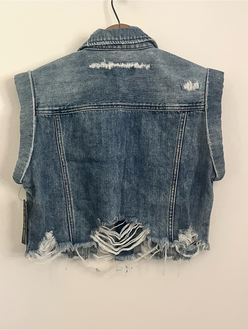 Liverpool Distressed Cropped Denim Vest - Light Blue - NWT - Picture 5 of 5